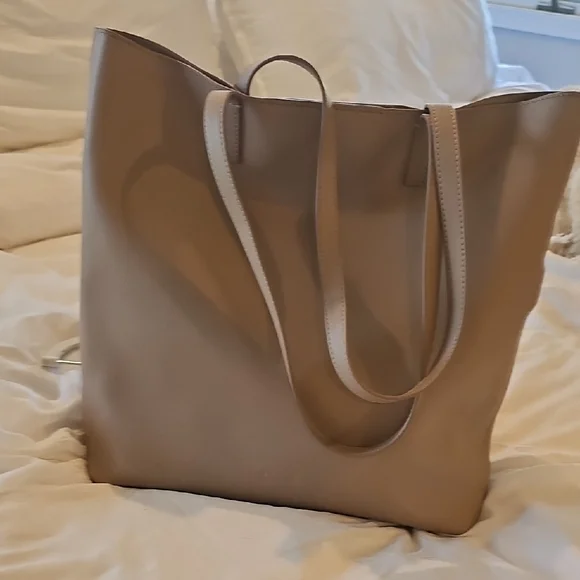 AWAY Dusty Pink Tote Bag - Picture 1 of 6